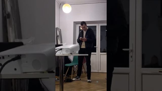 "Всякий, возвышающий сам себя, унижен будет, а унижающий себя возвысится"