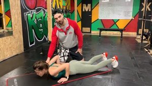 Отжимания кобры