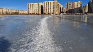 г. Москва, район Некрасовка. Чёрное озеро. Провалился. 18.03.2023г.