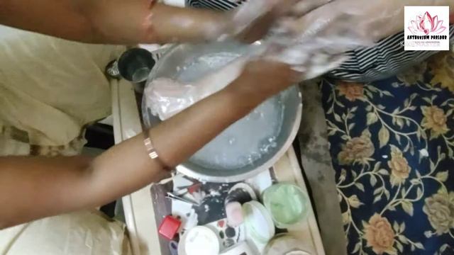घर बैठे मेनीक्योर सीखे💁और हाथ चमकाएं... Learn #manicure at home🏠 easily смотреть онлайн