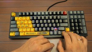 ЯРКАЯ ТОПОВАЯ МЕХАНИКА с PBT кейкапами и RGB подсветкой - A4Tech Bloody S98