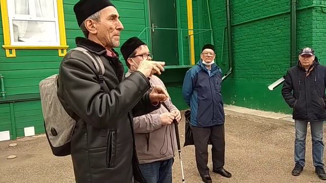 05.05.2021 Чистополь Во дворе мечети VID 20210505 130002 смотреть онлайн