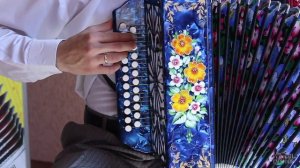 Первые два урока на гармони от Павла Уханова