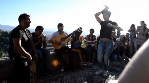 Mirador San nicolas Albaycin en Granada (Alhambra), rumba improvisada con Gitanos Lisa carmen