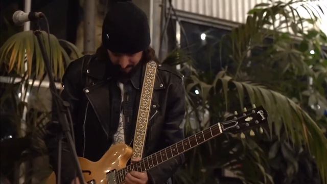 Cats kitchen “jacuzzi hacia el cielo” Márquez, Toys & Hidalgo” Gibson es 335 1959 смотреть онлайн