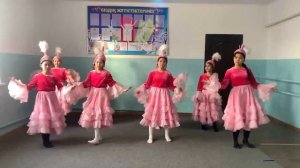 "Ақ шағала"  хореграфиялық фестиваль-байқауы."Наз" бишілер тобы Қазақ биі "Шашу"