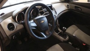 Cruze СЕРЕБРИСТЫЙ МЕТАЛЛИК