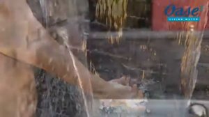 Излив водопада Oase Waterfall