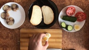 Мега ВКУСНЫЙ и БЫСТРЫЙ бутерброд с копченой скумбрией.