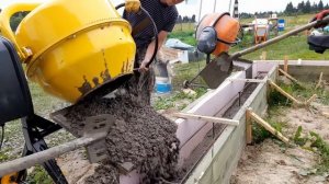 Как залили 6 кубов бетона за 8 часов с друзьями