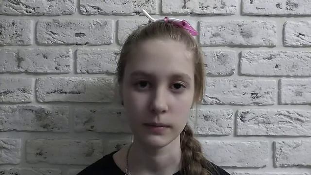 "Нижегородская область Кстовский район посёлок Ждановский. 04.05 Сазонова Анастасия 13 лет. 167см"
