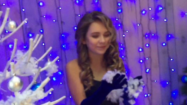 Саша Старинец бекстейдж в новогодний номер журнала HARVED смотреть онлайн