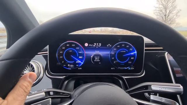 EQS 450+ aceleración 0-215 km/h- TOP SPEED смотреть онлайн