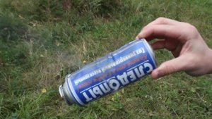 ПЕТАРДА ПРОТИВ ГАЗОВОГО БАЛЛОНА (Gas balloon exploded)