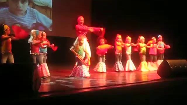 BORRIQUITO COMO TÚ (FLAMENCO INFANTIL) смотреть онлайн