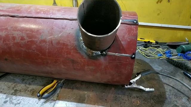 Печка в гараж из газового баллона. Обогрев горячим воздухом, наддув вентилятором.