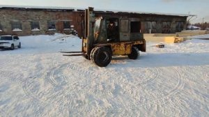 львовский погрузчик дрифт.mp4