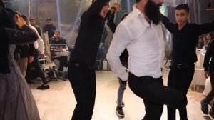 صوص ومفكر حالو ديك يلي بيجرب يتحدى هالدبيك | لن تندم عالمشاهدة Strongest Dabke