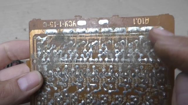 А ВЫ ЗНАЛИ! ЧТО ВОТ ТУТ! РАДИОДЕТАЛИ КОТОРЫЕ СТОЯТ 3320$ за один 1кг...........