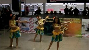 гавайский танец исполняют дети