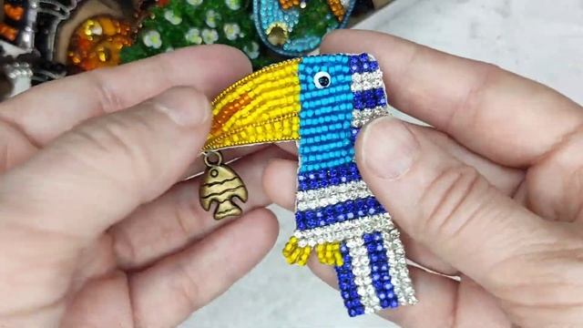 Обзор брошек в наличии смотреть онлайн