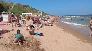 Пляж в Кучугурах 2021