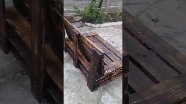 Лавочка садовая из поддонов своими руками   |   Garden bench of pallets with their own hands