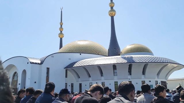ENG CHIROYLI AZON Namangan shahar Afsonalar Vodiysi
