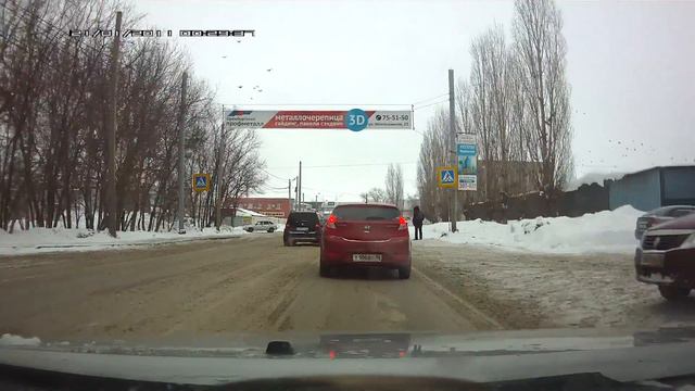 «Непонятный» пешеход смотреть онлайн