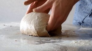 Замес хлебного теста отбиванием