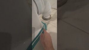 засиликонить унитаз красиво
