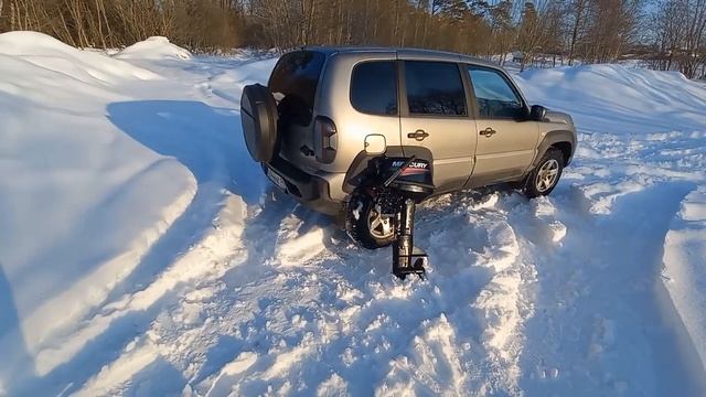 У Lada Niva Travel появился коллега. Обзор мотора MERCURY 9.9 смотреть онлайн