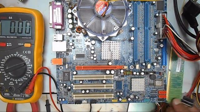 ремонт компьютеров . пробный запуск материнки смотреть онлайн