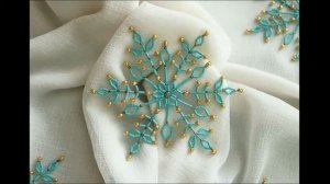 Снежинки из бисера , стекляруса, бусин.