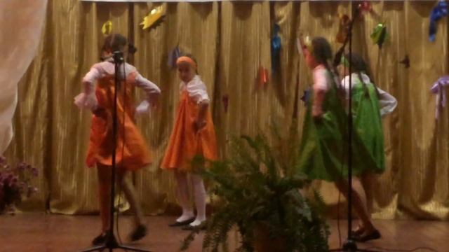 танец в  доме культуры село Замарайка