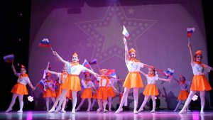 Выступают дети в ДК"Радуга"