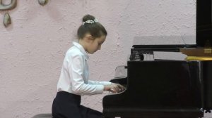 Пасечник Юлия, Б. Дварионас «Вальс» из «Маленькой сюиты»