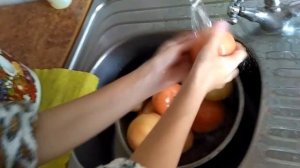 Как правильно засолить квашеные бочковые помидоры в домашних условиях.