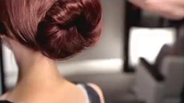 Реклама Syoss: Профессиональное окрашивание с Сьёс смешение цветов смотреть онлайн