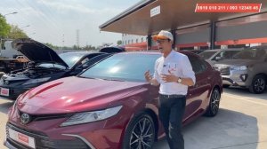 Review So sánh 2 xe Toyota Camry 2.0Q 2022 đã qua sử dụng. Chọn xe nào?