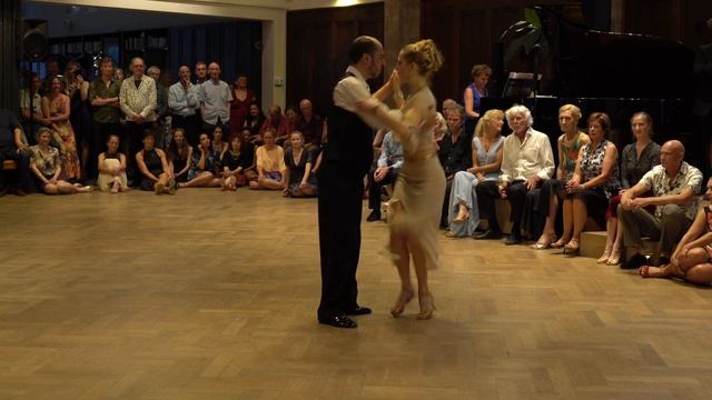 Una Noche Más - Jeannine Geerts - Quinteto Tangata смотреть онлайн