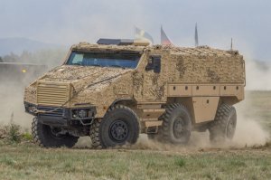 Бронированная машина TITUS (Tactical Infantry Transport and Utility System)