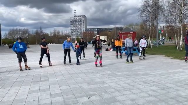 “Inline Skate Tutorial: How to stop without wearing down your wheels: Lazer Coaching with Kerstin смотреть онлайн
