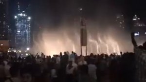 Фонтан в Абу-Даби. Впечатляет ?!
