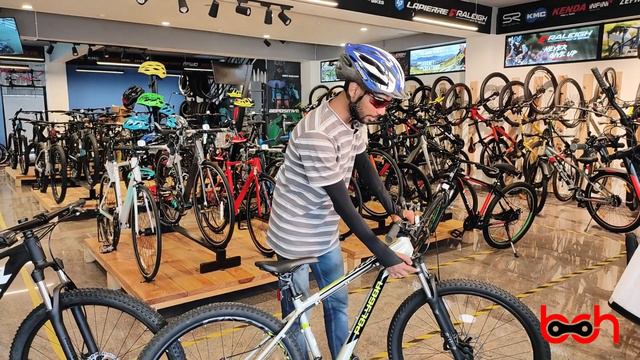 Battle of the Bikes: Trek Marlin 4 vs. Polygon Cascade 3 - Which One Reigns Supreme? смотреть онлайн