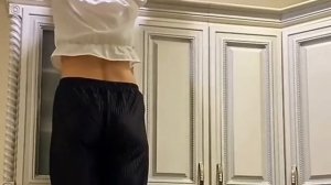 ПРОСТЕЙШИЙ СОВЕТ как отмыть ЗАПУЩЕННУЮ кухню от ЖИРА и НАЛЕТА за ПАРУ МИНУТ как отмыть шкафчики на