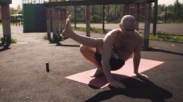 Нужно стать Сильнее?! Пробуем Силовую Йогу смотреть онлайн