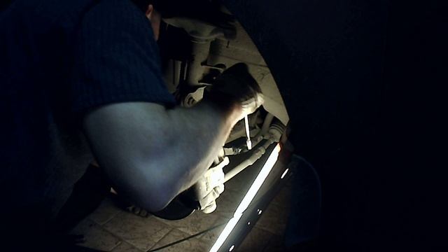 Замена стойки стабилизатора(KIA CERATO-2). смотреть онлайн