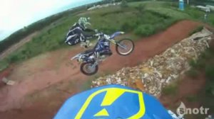 Супер прыжки на мотоциклах