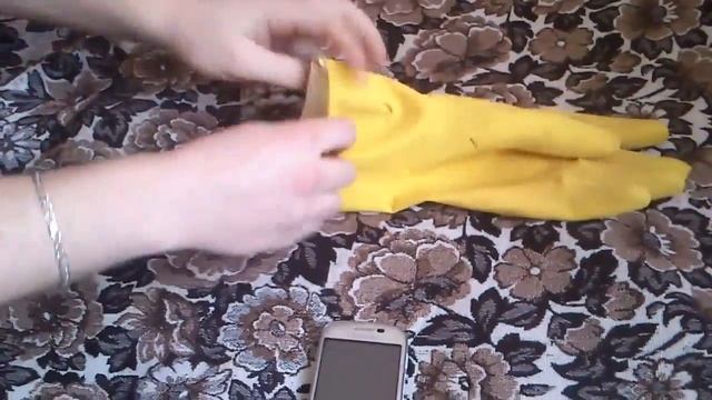 Как открыть заднюю крышку на Samsung GT-S5670 Galaxy Fit смотреть онлайн